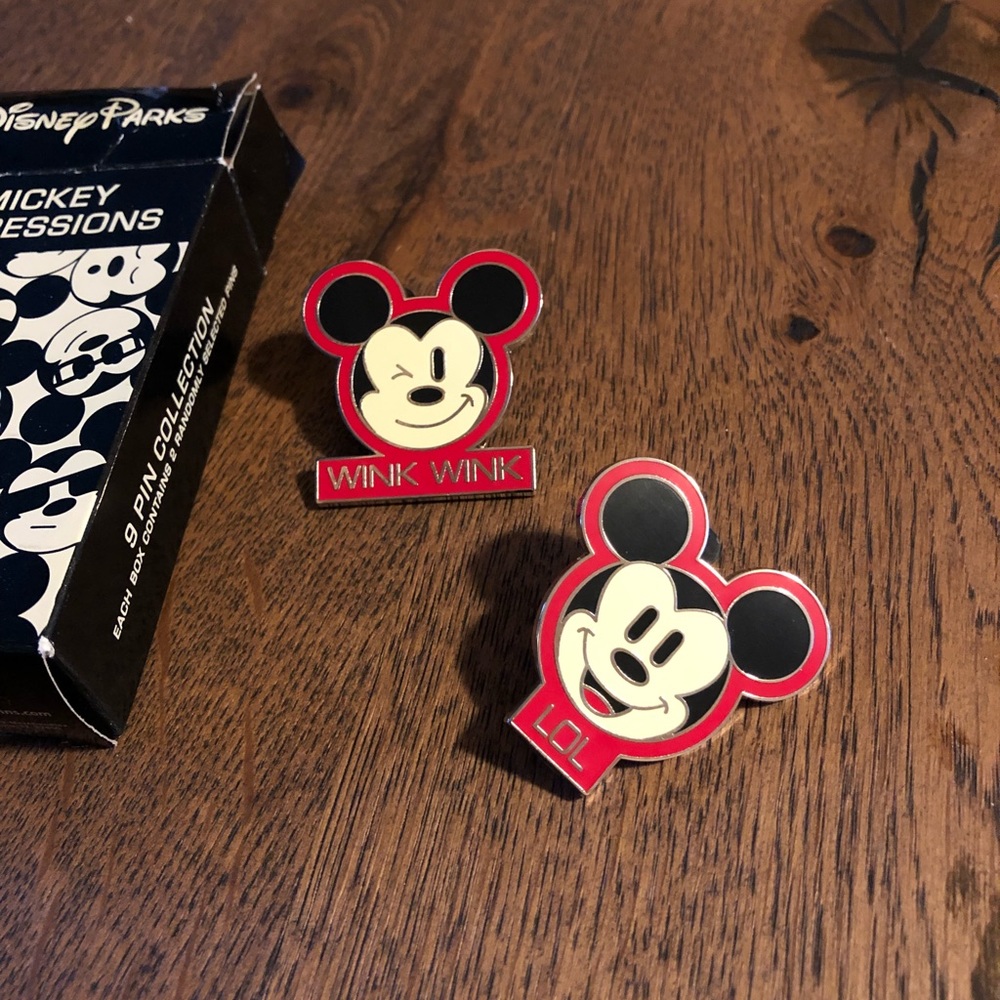 Mickey Emoji Pins